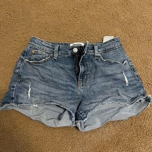 Levi shorts